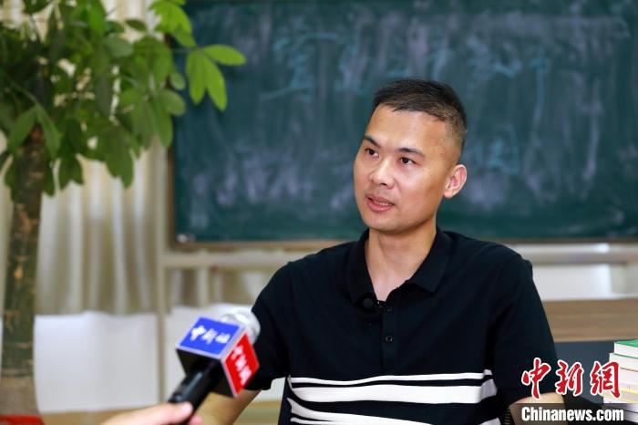 厦门校园好声音幕后推手 教师组团唱响“鹭岛之声”