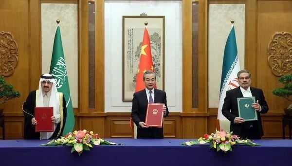 沙伊北京对话同意复交：树立和平对话解决国际问题的榜样