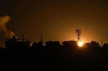 以军空袭拉法致22人死亡