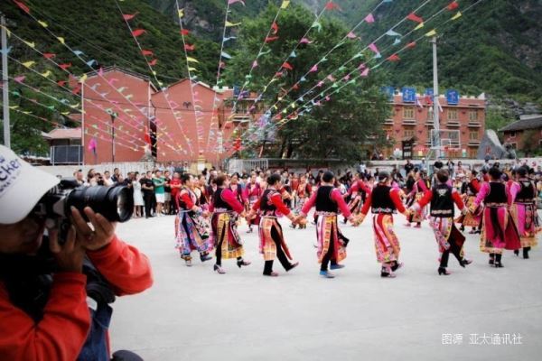 图说高原非遗盛典_茂县松坪沟2019“转山会”祭祀庆典活动