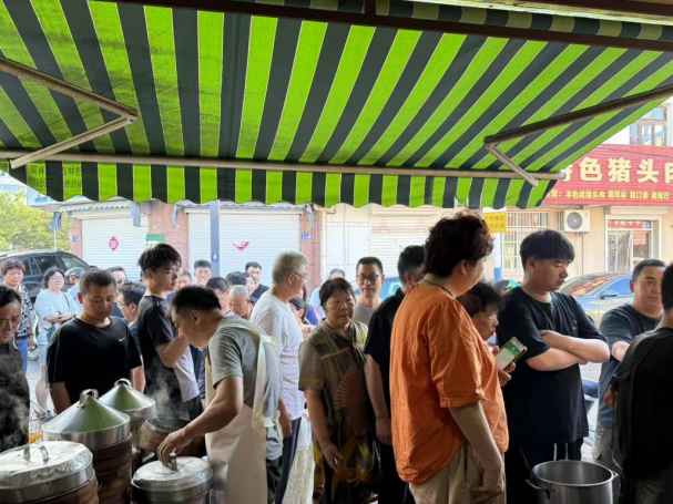 当“苏超”遇上“开渔季” 江苏如东“鲜”引力汇聚人气