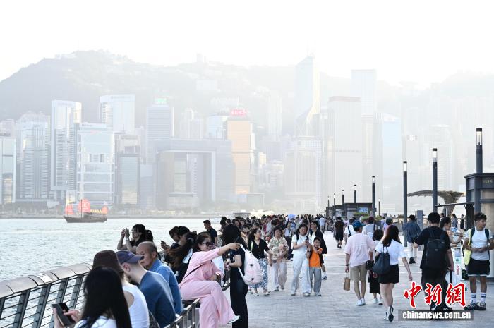 香港经历有记录以来最热“寒露”