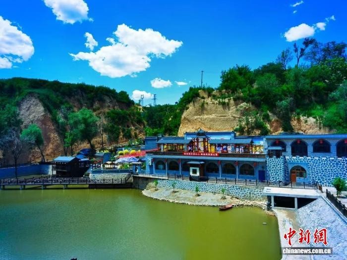 山西介休：坂地村蝶变记