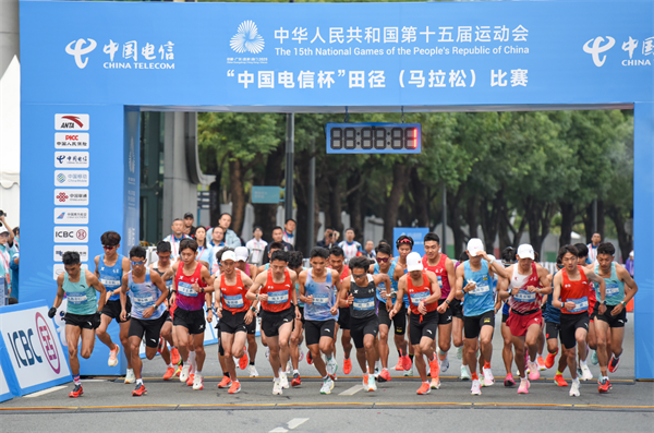 深港马拉松：是跨境奔跑，更是“无界”拥抱