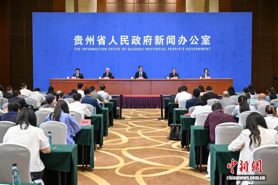 贵州大力实施“人工智能+”行动 赋能千行百业服务千家万户