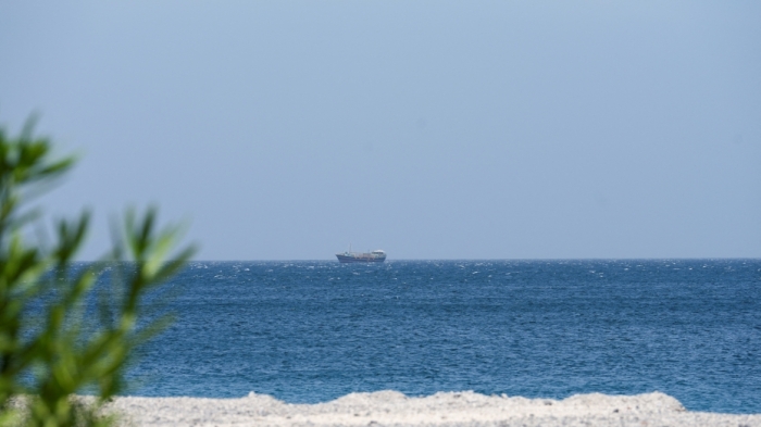 伊朗“波斯湾海峡管理局”：霍尔木兹海峡仍关闭