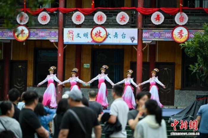 旅游火了，绵阳北川石椅羌寨为什么还要“二次创业”