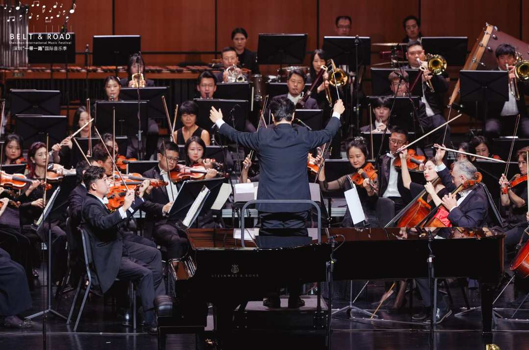 兩地藝術家同台共演 經典歌劇融入灣區氣韻